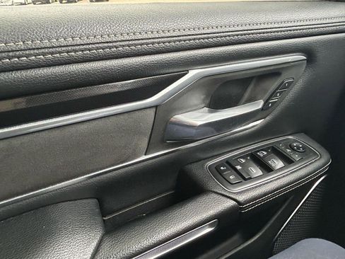 Used 2019 RAM 1500 Laramie w/ Sport Appearance Package AWD/4WD image 30