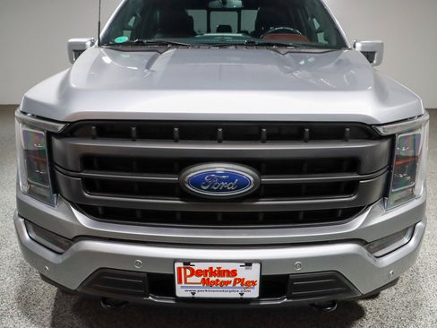 Used 2022 Ford F150 Lariat w/ Equipment Group 502A High AWD/4WD image 4