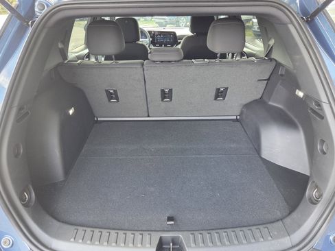 Used 2025 Chevrolet Equinox LT FWD image 8