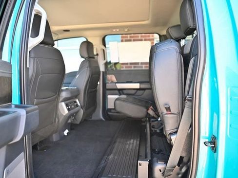 New 2026 Ford F250 Lariat w/ Black Appearance Package AWD/4WD image 57