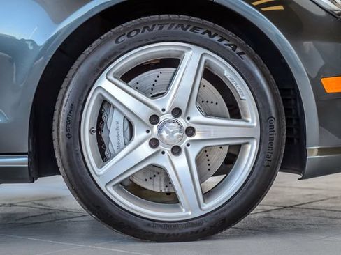Used 2014 Mercedes-Benz CLS 550 4MATIC image 16