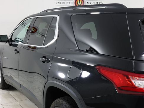 Used 2019 Chevrolet Traverse LT FWD image 44