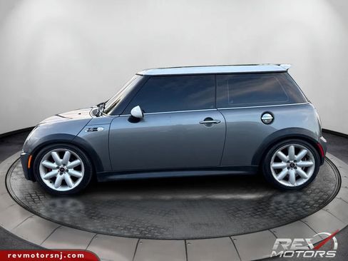 Used 2004 MINI Cooper S FWD image 2