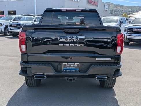 Used 2024 GMC Sierra 1500 Elevation w/ LPO, Elevation Black Package AWD/4WD image 4