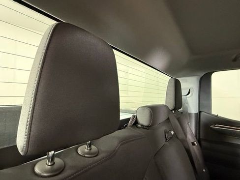 Used 2024 GMC Sierra 1500 Elevation image 27