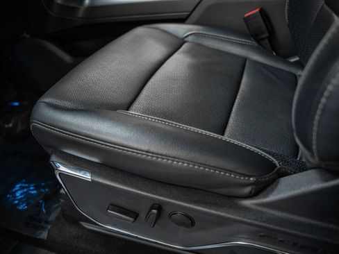 Certified 2024 Ford F150 Lariat image 39