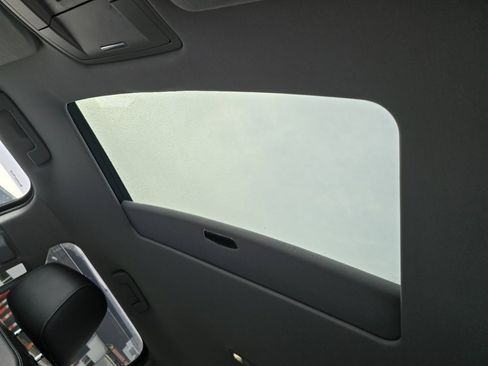 Used 2015 Chevrolet Silverado 1500 LTZ Z71 w/ LTZ Plus Package image 3