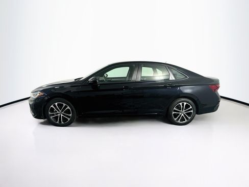 Used 2025 Volkswagen Jetta Sport FWD image 4