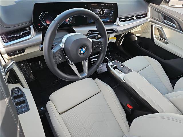 New 2026 BMW X1 xDrive28i w/ Technology Package AWD/4WD image 3