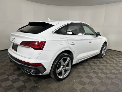 Used 2022 Audi SQ5 Premium w/ Convenience Package image 3