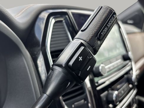 Used 2023 Nissan Titan Platinum Reserve w/ Off Road Protection Package image 25