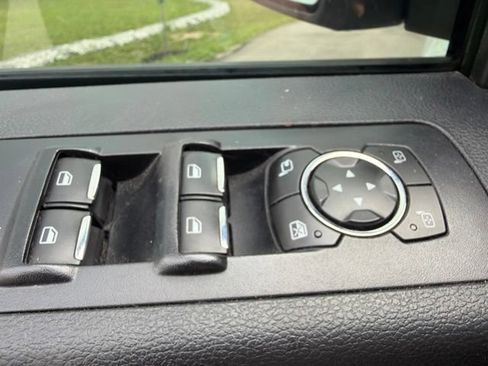 Used 2015 Ford F150 Lariat w/ Equipment Group 501A Mid AWD/4WD image 24