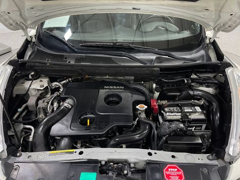 Used 2011 Nissan Juke SL AWD/4WD image 27