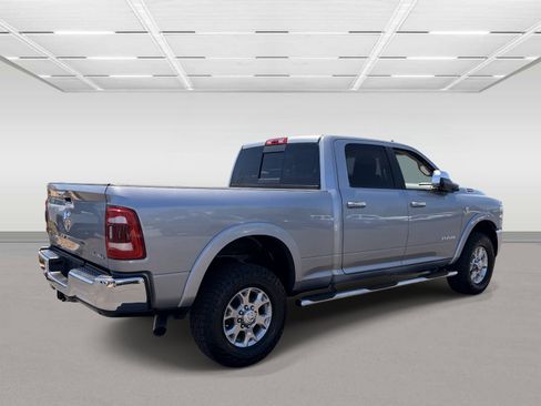 Used 2022 RAM 2500 Laramie AWD/4WD image 5