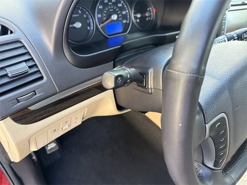 Used 2011 Hyundai Santa Fe Limited w/ Navigation Pkg 4 image 19