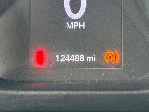 Used 2019 Jeep Wrangler Sport AWD/4WD image 16