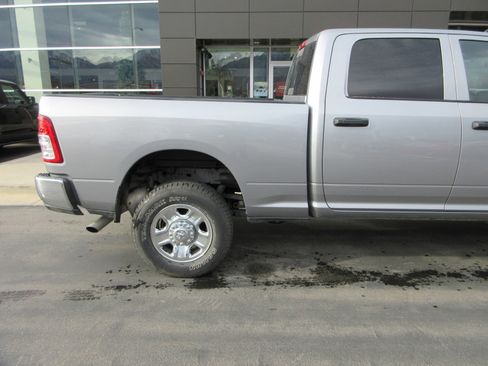 Used 2021 RAM 2500 Tradesman image 13