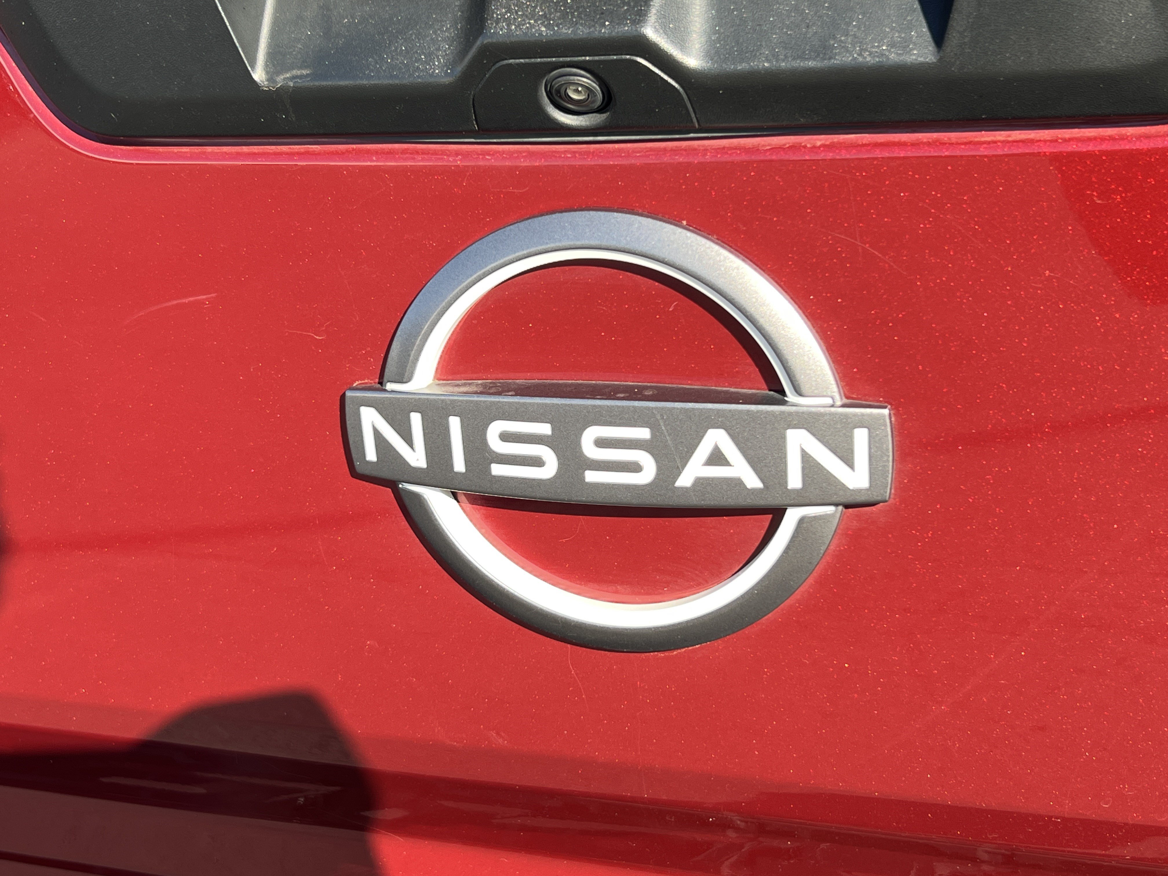 Used 2022 Nissan Frontier SV w/ SV Premium Package AWD/4WD image 8