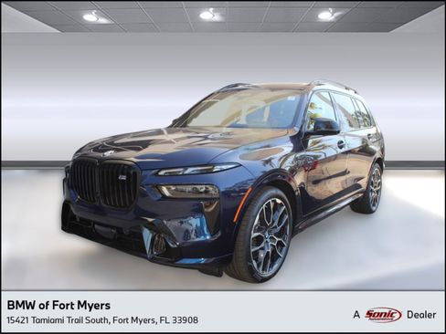 New 2026 BMW X7 M60i image 1