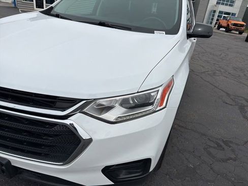 Used 2019 Chevrolet Traverse LS w/ LPO, Cargo Package FWD image 18