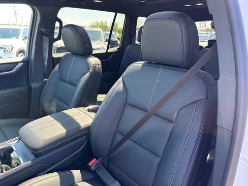 New 2026 GMC Acadia Elevation w/ Black Edition AWD/4WD image 22
