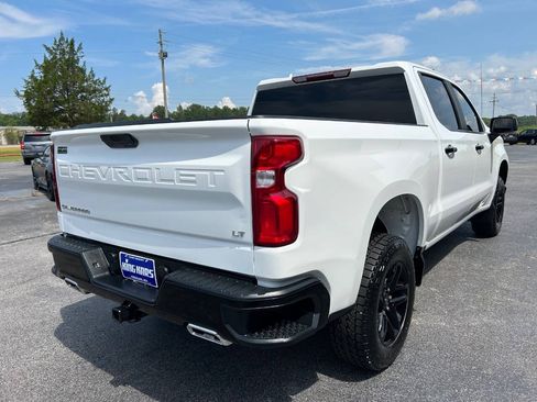 Used 2020 Chevrolet Silverado 1500 LT Trail Boss w/ Convenience Package AWD/4WD image 7