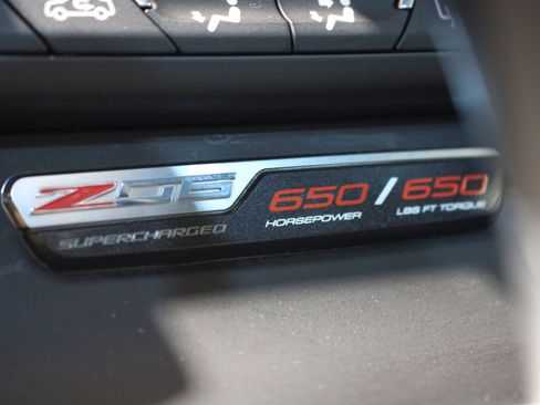 Used 2019 Chevrolet Corvette Z06 RWD image 19