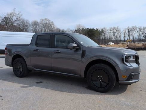 New 2026 Ford Maverick Lobo AWD/4WD image 2