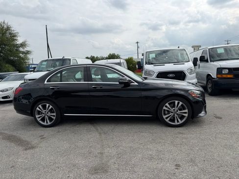 Used 2021 Mercedes-Benz C 300 Sedan w/ Premium Package image 4