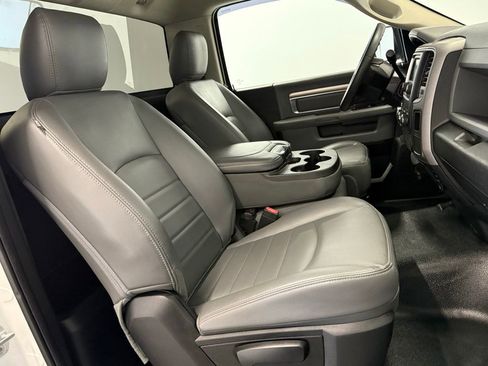 Used 2018 RAM 3500 Tradesman w/ Chrome Appearance Group image 19