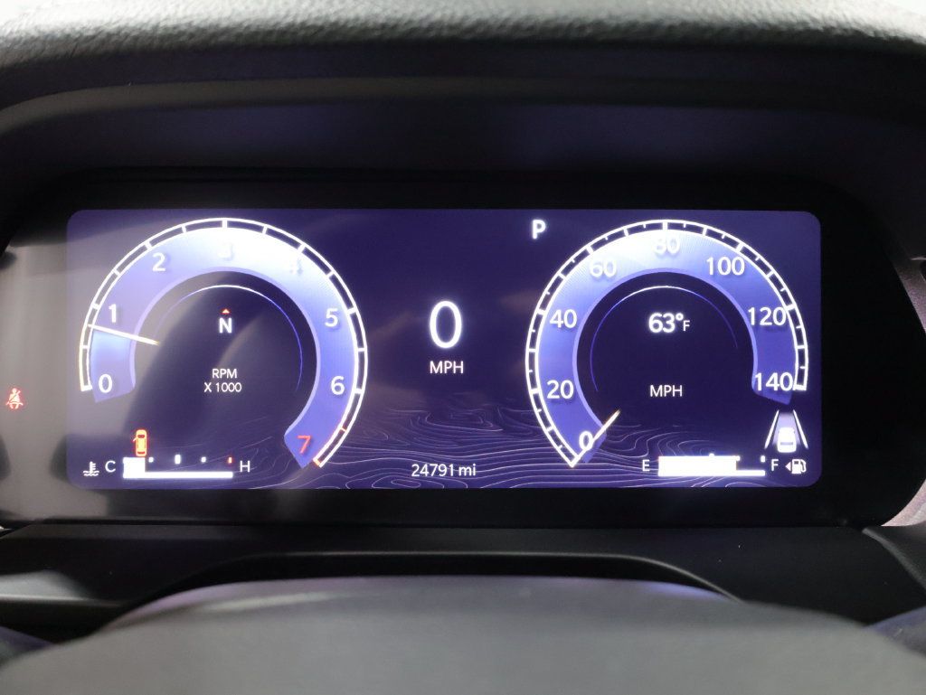 Used 2024 Jeep Grand Cherokee L Limited AWD/4WD image 37
