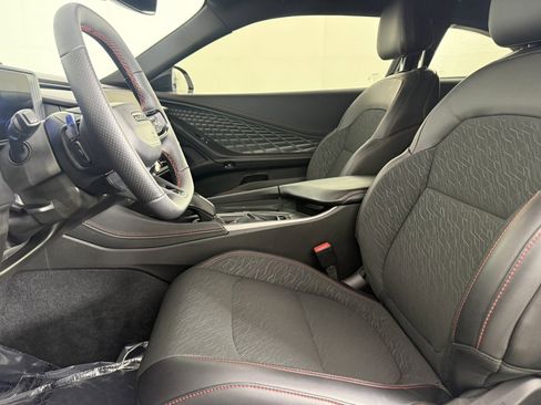 Used 2025 Dodge Charger Daytona R/T w/ Quick Order Package 25M R/T image 14