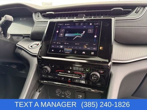 New 2026 Jeep Grand Cherokee L Laredo image 17