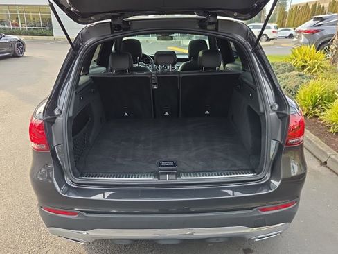 Used 2020 Mercedes-Benz GLC 300 4MATIC image 16