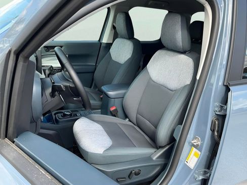 New 2025 Ford Maverick XLT w/ XLT Luxury Package image 27