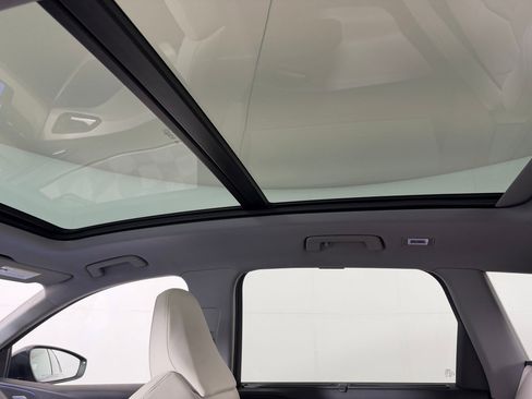 Certified 2025 Audi Q6 e-tron Prestige w/ Beige Warm Weather Package image 15