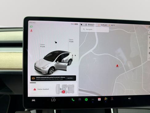 Used 2021 Tesla Model Y Long Range AWD/4WD image 10