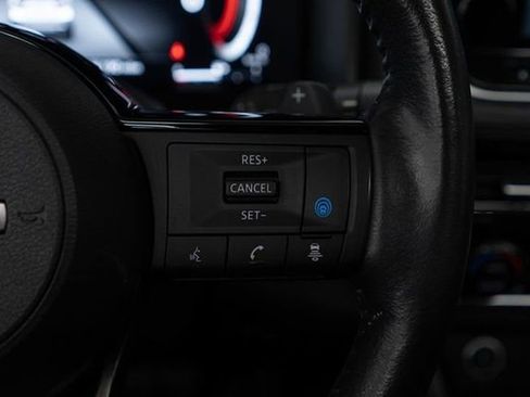 Used 2023 Nissan Rogue Platinum w/ Platinum Premium Package image 22