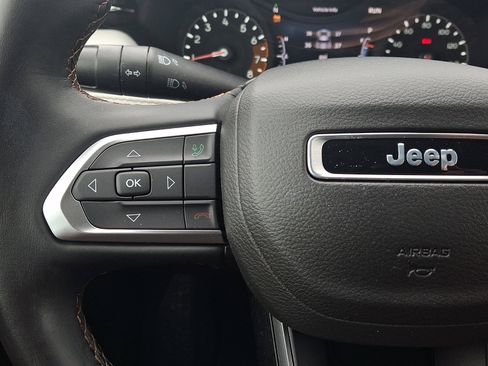Certified 2022 Jeep Compass Limited AWD/4WD image 22