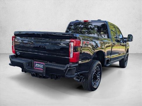 Used 2025 Ford F350 Platinum w/ FX4 Off-Road Package AWD/4WD image 5