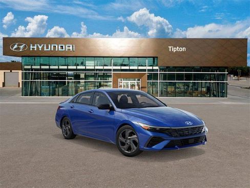 New 2026 Hyundai Elantra Sport image 2