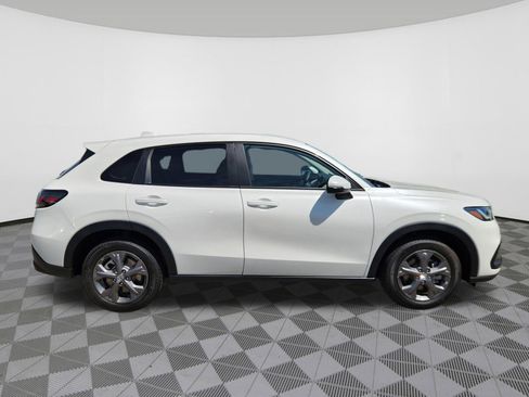 New 2026 Honda HR-V LX image 6