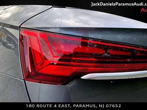 Certified 2023 Audi Q5 2.0T Premium Plus w/ Premium Plus Package AWD/4WD image 21