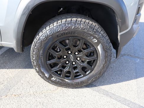 Used 2024 Chevrolet Colorado Trail Boss w/ Advanced Trailering Package image 36