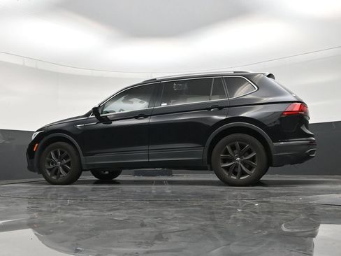 Used 2024 Volkswagen Tiguan SE FWD image 21