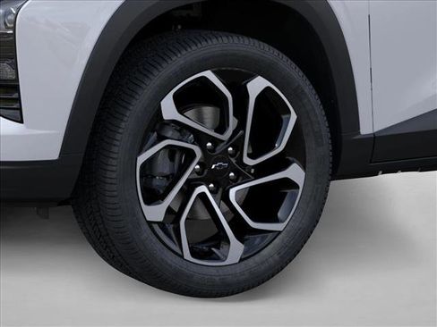 New 2026 Chevrolet Trax RS FWD image 9