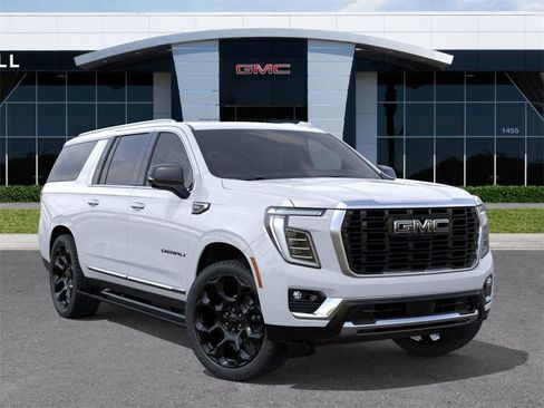 New 2026 GMC Yukon XL Denali image 7