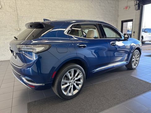Used 2022 Buick Envision Avenir w/ Technology Package II image 8