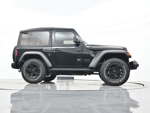 Used 2021 Jeep Wrangler Sport image 32