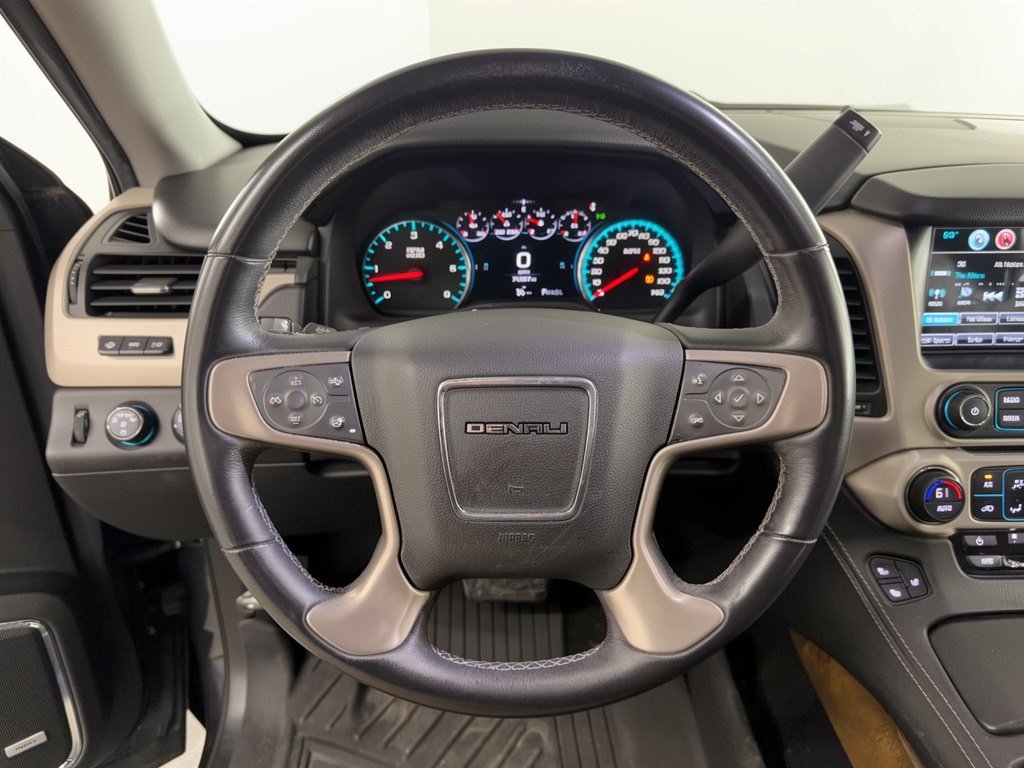 Used 2017 GMC Yukon Denali w/ Open Road Package AWD/4WD image 10